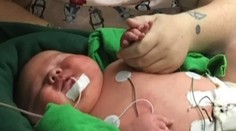 To je ale valibuk! Rodičom v Texase sa narodilo extrémne veľké dieťa