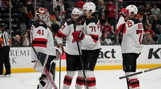 Tatar asistoval pri víťazstve New Jersey