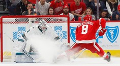 VIDEO: Tatar parádnym nájazdom prispel k výhre Detroitu, Toronto rozdrvilo Islanders
