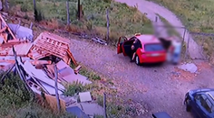 „Chytili tehlu a udreli ma do hlavy.“ Taxikár opísal brutálny útok v Hlohovci