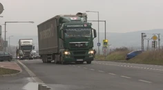 Kamionista zarábal menej, ako nemeckí kolegovia. Firma mu musela rozdiel doplatiť