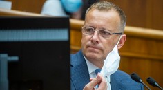 Boris Kollár vypovedal na NAKA. Aj on sa objavil na fotkách sledovacieho komanda