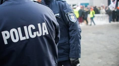 V poľskom nákupnom centre útočil muž s nožom. Zomrela jedna žena