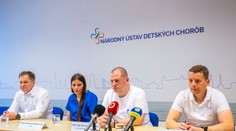 Slovenskí lekári podali dieťaťu experimentálnu liečbu. Stalo sa tak druhým na svete, ktoré ju dostalo