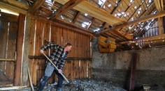 Krúpy ako pingpongové loptičky rozbíjali strechy vo Vlkovciach