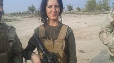 Mladá Dánka nechala školu, aby mohla bojovať proti militantom