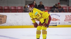 Na draft NHL ešte príliš nemyslí, pozvánku na MS20 už nečakal. Tobiasovi Tomíkovi pomohla rada od spoluhráča