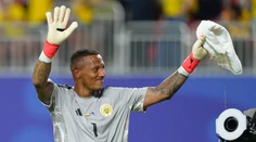 Toľko zákrokov ešte v histórii nemal nik, brankár Curacaa žiaril pred kráľom: Mali by mi postaviť sochu