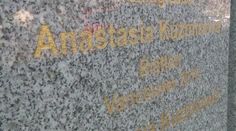 Kuzminovú opäť zvečnia zlatým písmom. Kamenári ale musia vyriešiť jeden problém