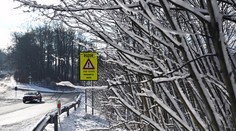 S teplotami, ktoré pripomínajú jar, sa rozlúčte. Blíži sa ochladenie a aj sneh