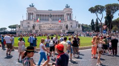 Na niektorých miestach v Taliansku budú povinné rúška celé leto