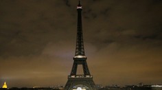 Francúzski ministri sa počas lockdownu zabávali v "zatvorených" reštauráciách. Bez rúšok