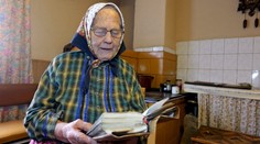 Dedina, v ktorej žije takmer 150 vdov. O mužov prišli pre ťažkú prácu v lesoch, teraz o nich nakrúcajú film