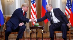 Summit Trump-Putin: Americký prezident na Putina žmurkol