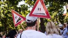 Na úvod predsedníctva protestovali pred špičkami EÚ nespokojní učitelia