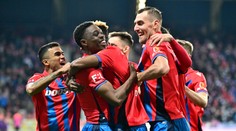 Po Liverpoole prišla ďalšia facka, Plzeň vygumovala Spartu. Slaviu od prvenstva delí už len bod