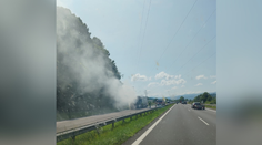 Požiar kamióna na ceste R1: Frekventovaný ťah je neprejazdný