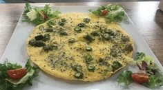 Špargľová omeletka