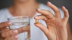 Dôležitý pre mozog aj vo vyššom veku? Vedci upozorňujú na význam bežného vitamínu