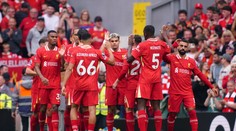 Londýnske derby ovládla Chelsea, zobudil sa i Tottenham. Liverpool na čele rebríčka predbehol City