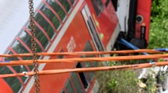 V Iráne sa vykoľajil vlak, hlásia najmenej desať mŕtvych a 50 zranených