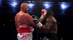 VIDEO: Fury zložil Whytea presným zdvihákom na bradu a ukončil kariéru