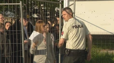 Komplikácie na cudzineckej polícii v bratislavských Vajnoroch. Rezervačný systém je prakticky nedostupný