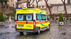 Vodič stratil kontrolu a vrazil do davu. Zranil najmenej 31 ľudí