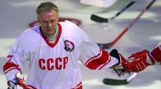 Fetisov chce zakázať mladým hokejistom odchádzať do NHL