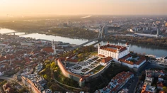 Zverejnili nový rebríček vnímania korupcie. Slovensko si v ňom polepšilo