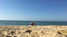 Každý tretí Slovák si nemôže dovoliť týždňovú dovolenku. Čoraz častejšie volia lacnejšie varianty