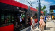 V Bratislave budú ľudia cestovať rýchlejšie. Dopravný podnik sa zameral na výkon električiek