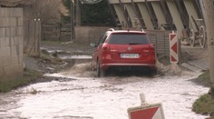 Prezývajú ju prešovské Benátky. Cestu, ktorú vždy zaplavuje voda, konečne čaká rekonštrukcia