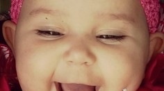 Mamička zverejnila fotku polročnej dcérky s pírsingom so silným posolstvom