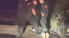 Policajti, ktorí vlani dokopali mladé dievča, sa zrejme postavia pred súd