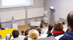 Ministerstvo školstva vymyslelo spôsob, aby nám mladí neodchádzali do zahraničia