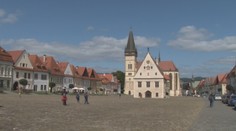 Hodiny pre seniorov v potravinách a zatvorené reštaurácie. Prvým bordovým okresom je od piatka Bardejov