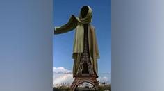 Eiffelovka zahalená do moslimského hidžábu. Reklama módnej značky pobúrila Francúzov