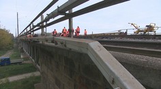 Nekonečná oprava najdlhšieho železničného mosta. Už mal byť v poriadku, no začína sa ďalšia rekonštrukcia