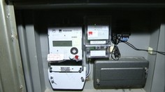 Keď uvidíte, čo si našla žena na merači elektriny, príde vám zle