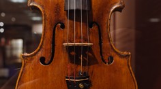 Záložňa kúpila husle za 50 dolárov. Ukázalo sa, že stoja hotový majetok