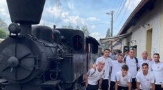 Na zápas parným vlakom, kapitán vzal novinárom robotu. Podbrezová si 2. kolo pohára bude pamätať dlho