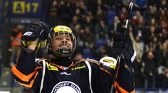 Tréner Chicaga chváli mladého Bondru: "Má dobrý pohyb i strelu"