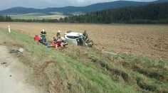 Vážna dopravná nehoda pri Námestove. Pri zrážke dvoch vozidiel sa zranilo 7 ľudí