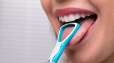 Jazyk ako zrkadlo nášho zdravia: Odborník prezradil, koľko ochorení môže odhaliť a ako ho čistiť