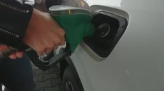 Cena nafty sa približuje k dvom eurám. Analytik má pre spotrebiteľov zlé správy