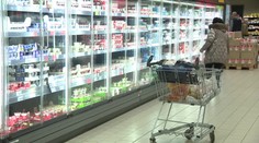 Potraviny na Slovensku zdražujú: Vianoce budú drahšie, no niektoré ceny konečne klesajú. O koľko si priplatíme?