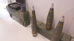 Až milión kusov delostreleckej munície ročne a výroba vojenských Tatier. Slovensko rozširuje zbrojársku výrobu