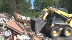 Aktivisti z Liptova na love nelegálnych skládok odpadu. Tá, ktorú odhalili na severovýchode Slovenska, ich šokovala