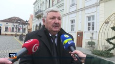 Veľkolepá rozlúčka s biskupom